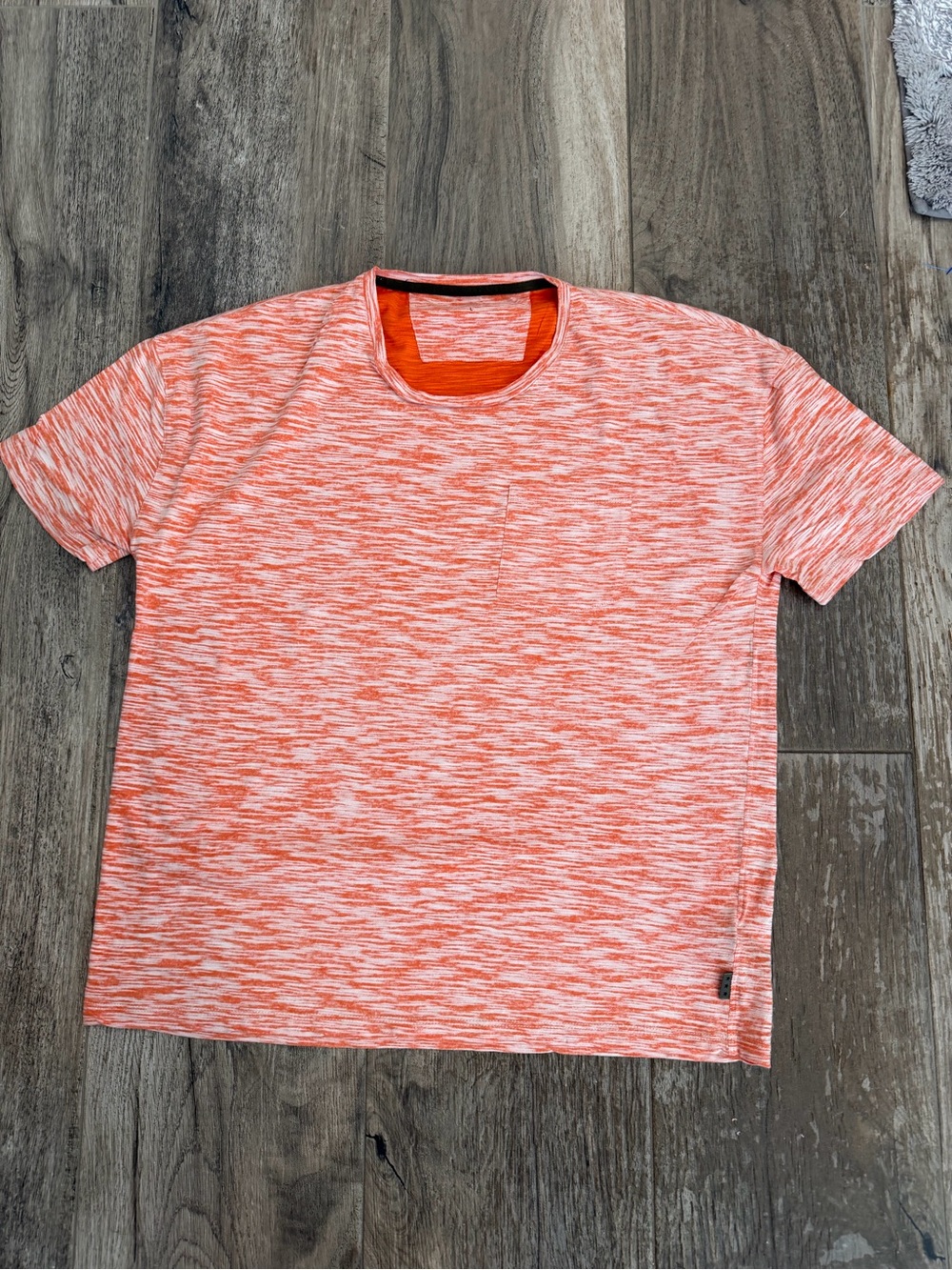 Men's John Varvatos USA T Shirt loop Neck Heathered Orange Reverse Print Shirt